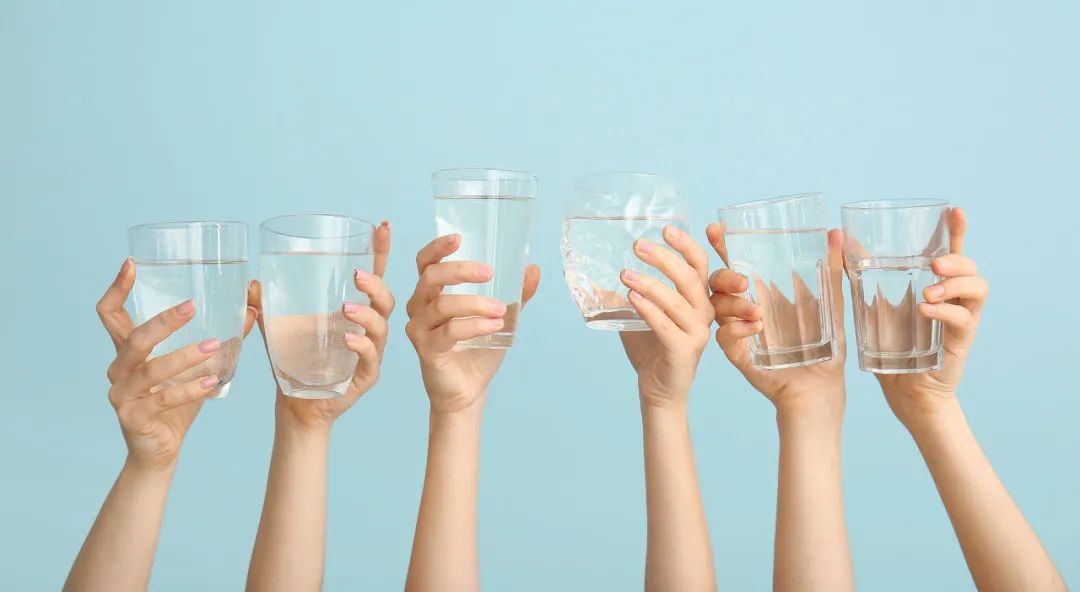 赏金女王pg破解版下载 运动后第二天全身肌肉酸痛？小心这种疾病