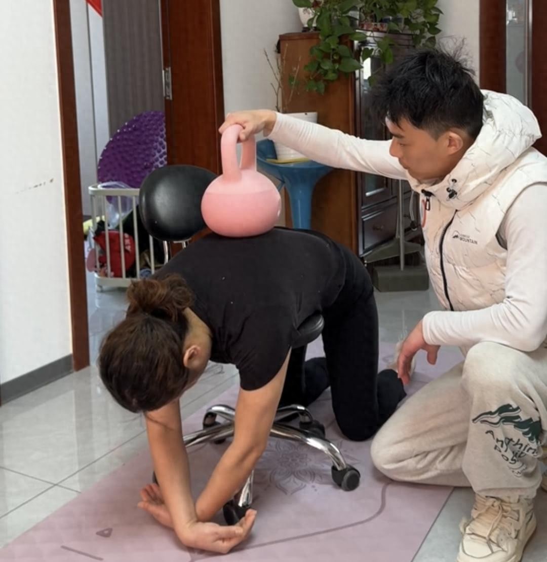 问鼎娱官网app下载入口 果然财经|1小时500元！上门教中老年人健身能有多大市场？