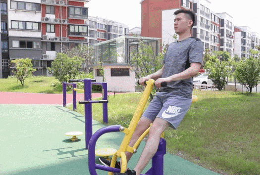 单人站综合训练器使用_社区健身器材使用方法_上海社区体育设施分布