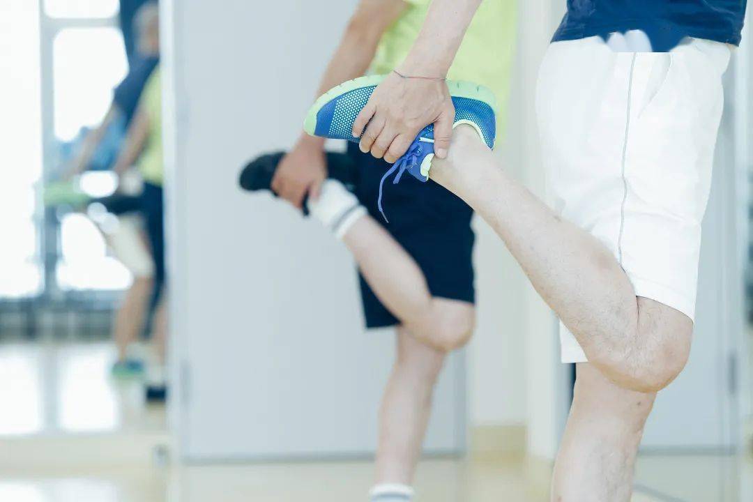 问鼎赏金女王pg官网入口下载手机版安 缺乏锻炼影响健康！一份每个成年人都需要的“运动计划”快收好~