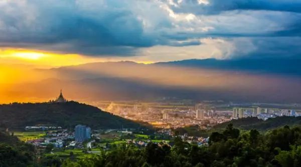 歌曲:阿哥阿妹情意长_阿哥阿妹情意长原唱歌词_经典老歌阿哥阿妹情意长