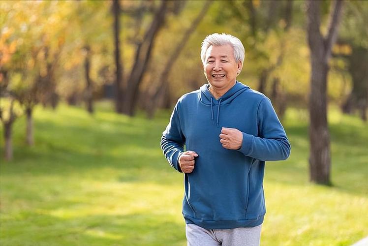 强肾运动_锻炼身体能强肾吗_快走改善肾功能